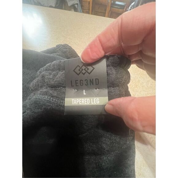 Leg3nd Men’s Tapered Leg fleece Sweatpants Black Sz L NWT - Picture 6 of 8
